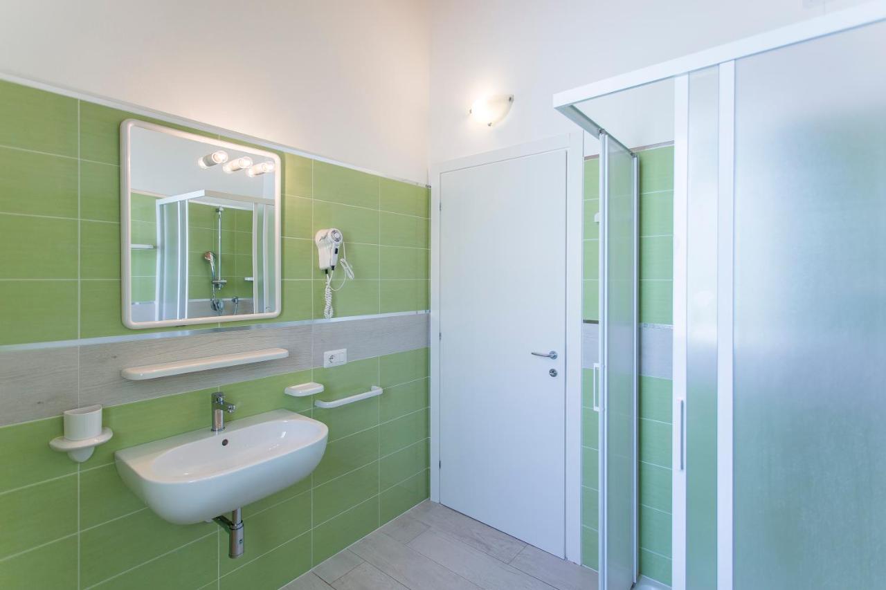 Altanea Apartments Con Piscina カオルレ エクステリア 写真
